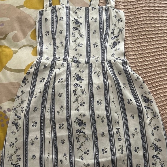 Reformation Birgitte blue flowers - Picture 4 of 7